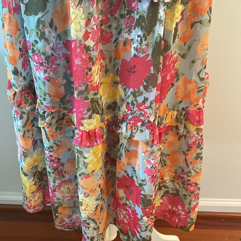 LC Lauren Conrad medium off shoulder floral dress - Picture 4 of 11